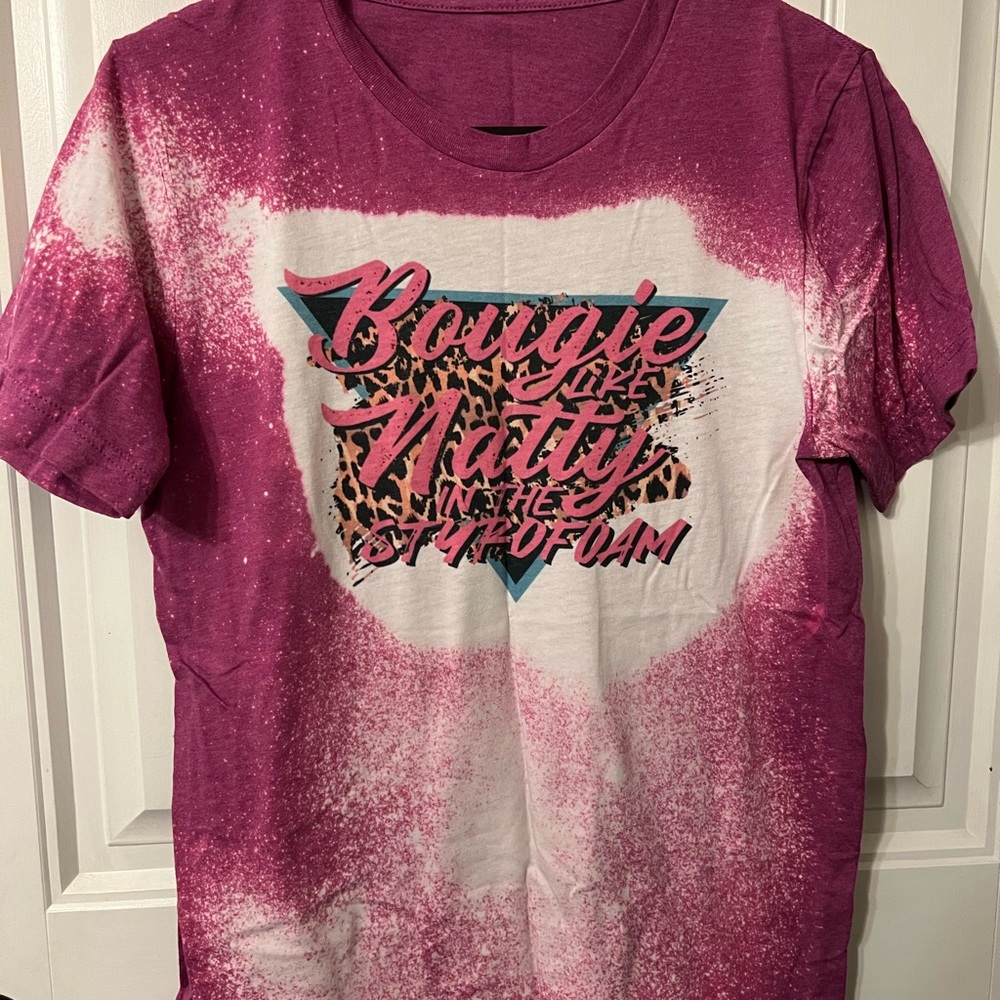 Bougie like Natty in the Styrofoam bleached tee